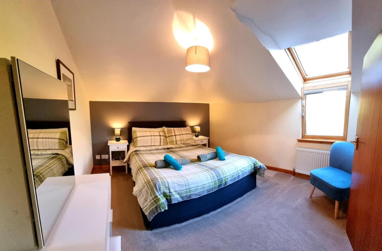 Stylish 2 Bedroom - 2 Miles Inverness City Centre Extérieur photo
